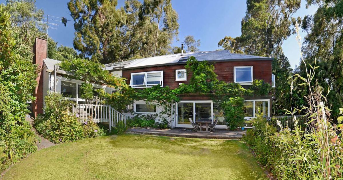 5 Garth Terrace Christchurch Modern