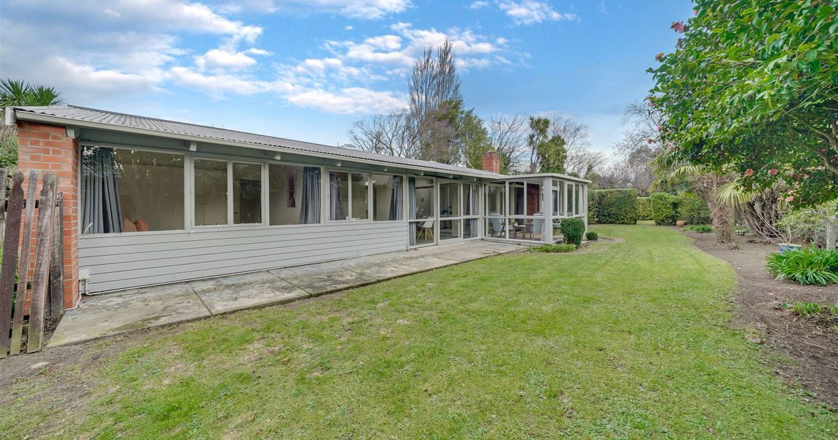 65 Westburn Terrace Christchurch Modern